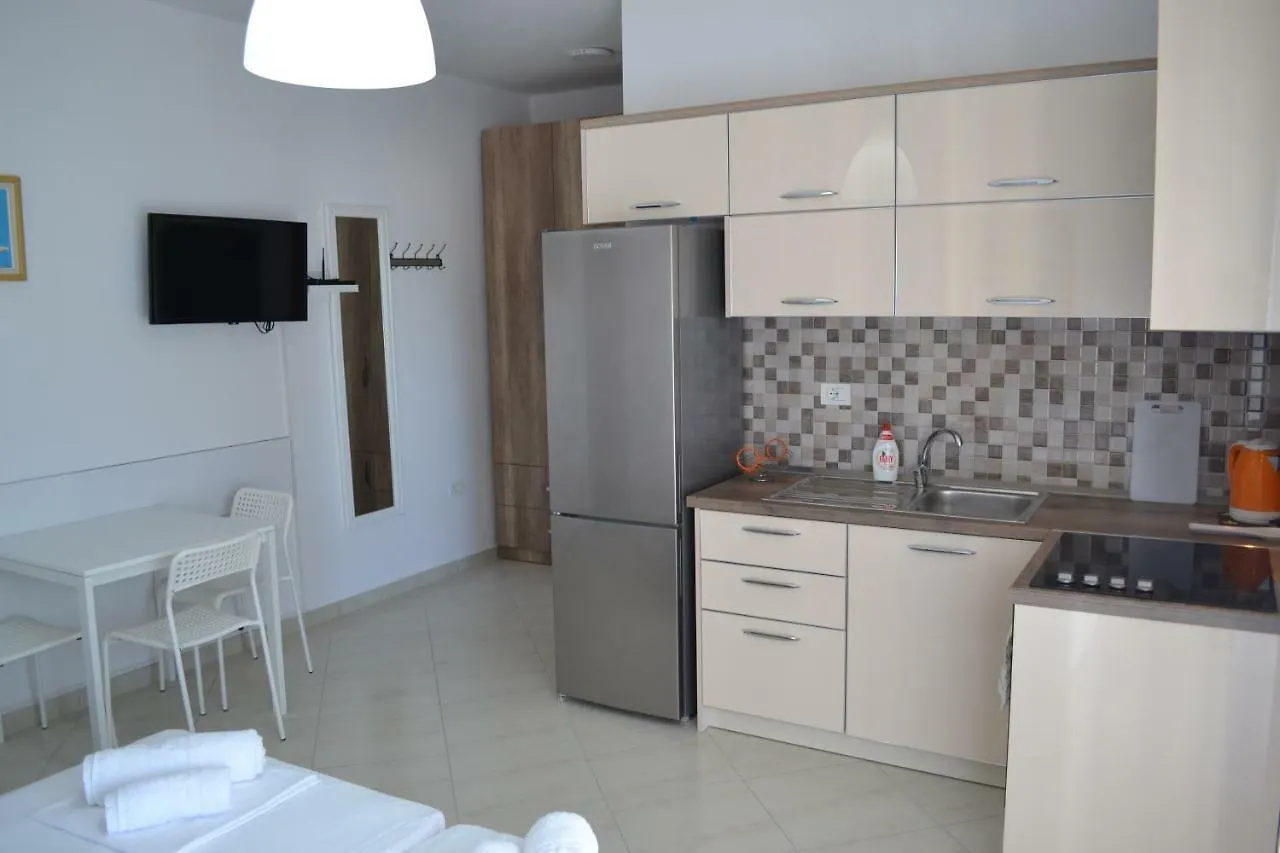 Seaview Bay Studio & Private Garage Vlorë Αλβανία
