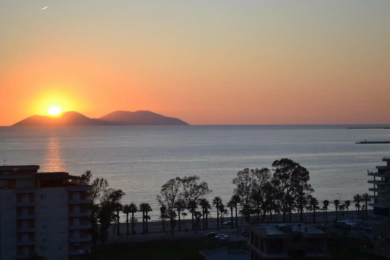 Seaview Bay Studio & Private Garage Vlorë Διαμέρισμα